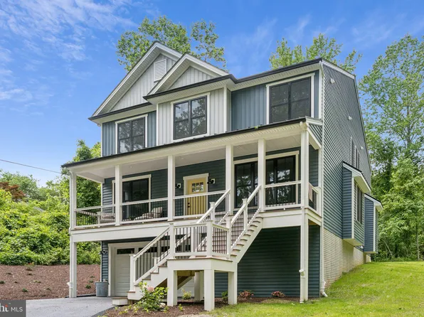 2655 5th St, Owings, MD 20736