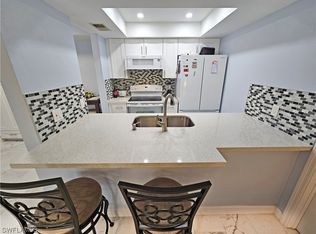 4339 27th Ct SW APT 104, Naples, FL 34116