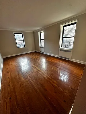 85-11 Elmhurst Avenue #55E