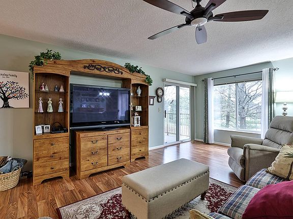 5th image of 1548 Butler Ct APT 201
