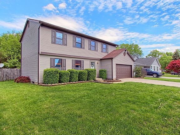2nd image of 1884 Newmarket Dr