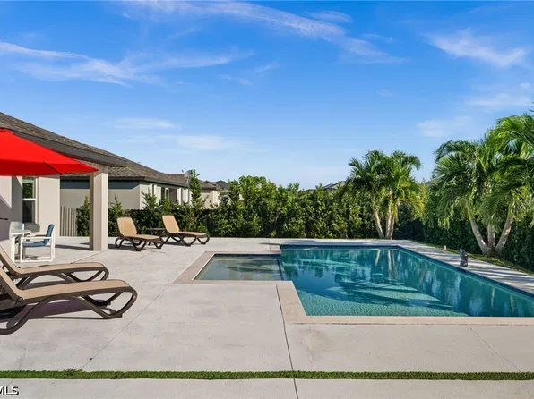415 SW 31st Pl, Cape Coral, FL 33991