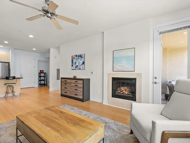 2030 N Pacific Ave #338 — Photo 9