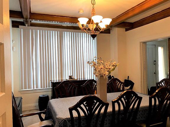 5th image of 536 Elberon Ave
