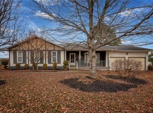 903 Rix Dr, Marion, IL 62959