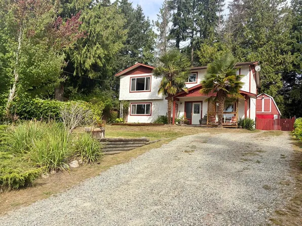 1044 Fircrest Rd, Sunshine Coast, BC V0N 1V4