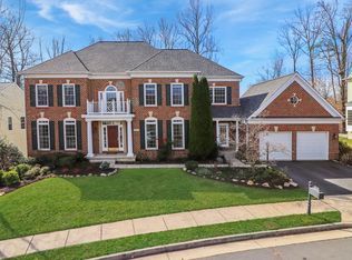 12911 Swedes St, Fairfax, VA 22030