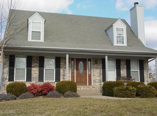 10519 Charleswood Rd, Louisville, KY