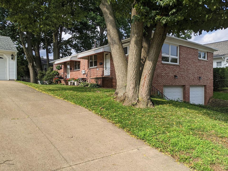 1st image of 67 E Woodsdale Ave