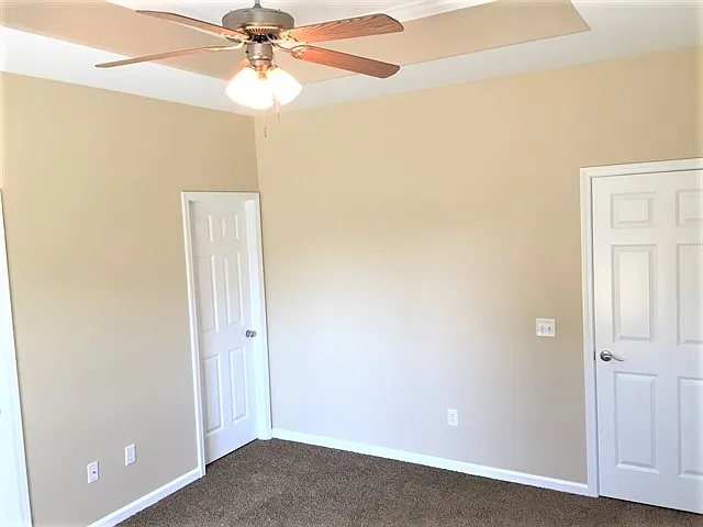 1555 Bradley Blvd — Photo 7