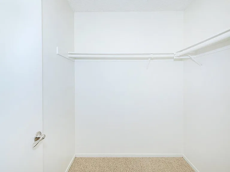 Monte Verde Apartment Homes — Photo 49