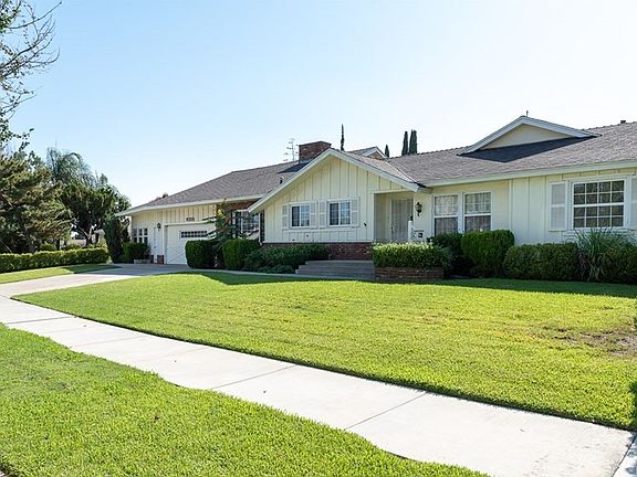 2nd image of 9215 Kester Ave