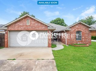 707 N Monroe Ave, Blanchard, OK 73010