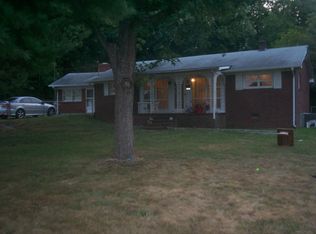 1401 Shannon Bradley Rd, Gastonia, NC 28052