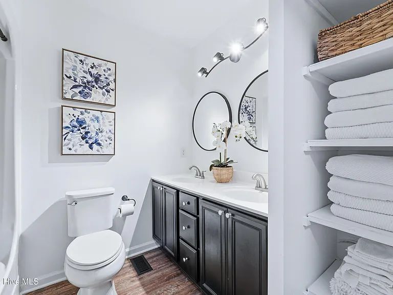 110 Estate Dr — Photo 15