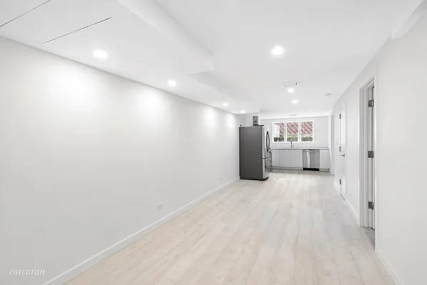 Rented by Corcoran | media 14