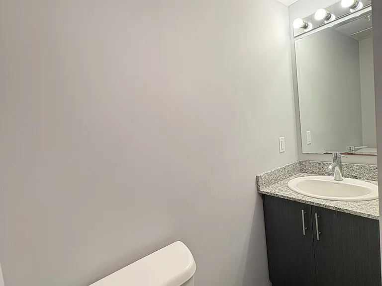 275 Larch St #F405 — Photo 15