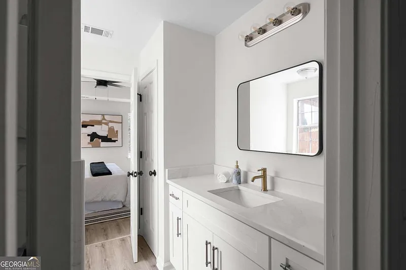 Thumbnail 19