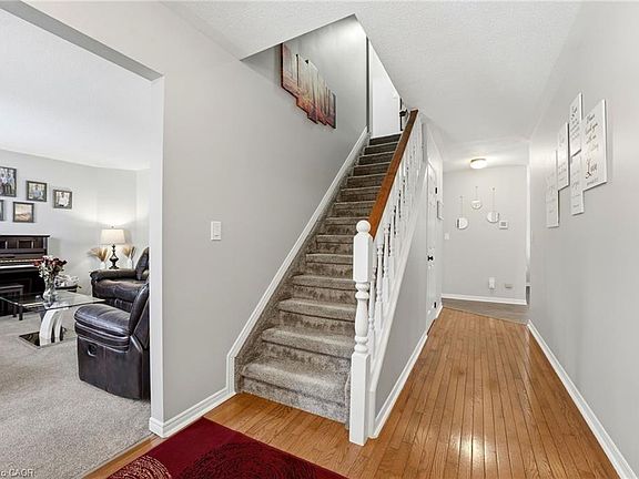 5th image of 10475 Plank Rd