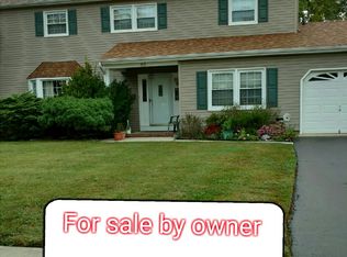 85 Hilltop Blvd, East Brunswick, NJ 08816