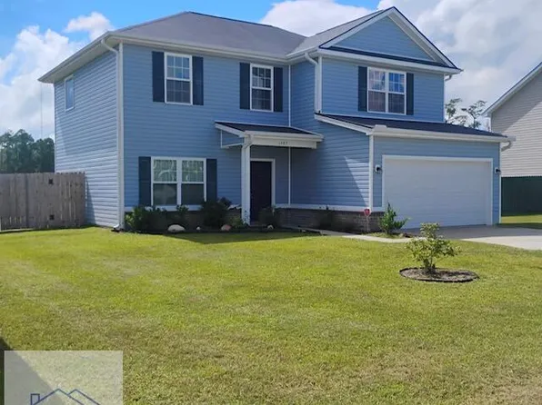 1597 Leaf Ct, Hinesville, GA 31313