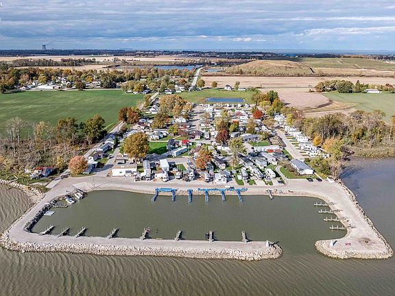 5th image of 265 S Meachem Rd #3