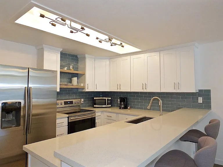 8124 Marina Pacifica Dr N #5 — Photo 13