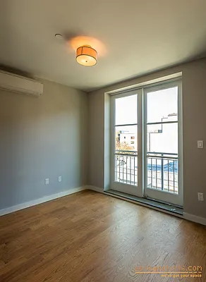 Rented by aptsandlofts.com | media 18