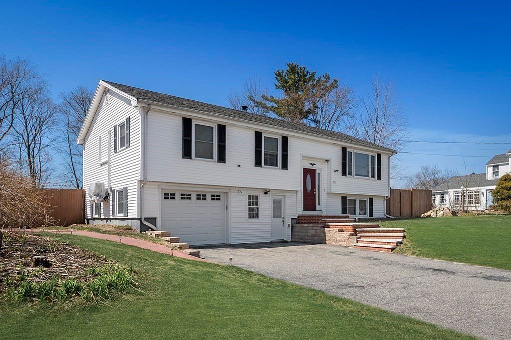 33 Liberty St, Danvers, MA 01923 Zillow