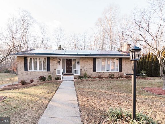 2nd image of 706 Ponderosa Dr