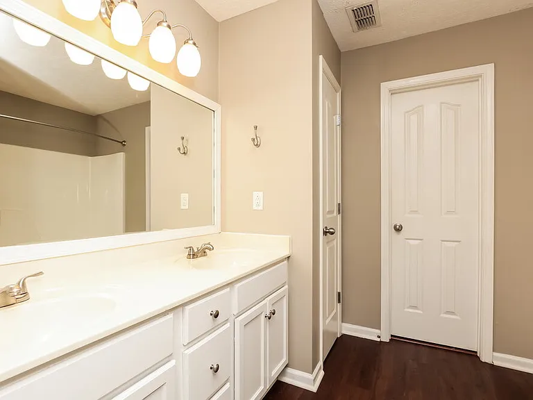 3110 Swilly Ct — Photo 10