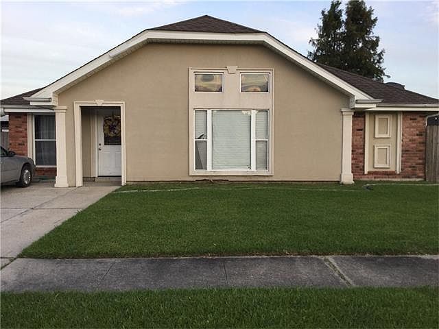 1st image of 2713 Deer Creek Dr