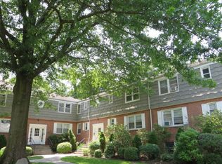 (Undisclosed Address), Mamaroneck, NY 10543
