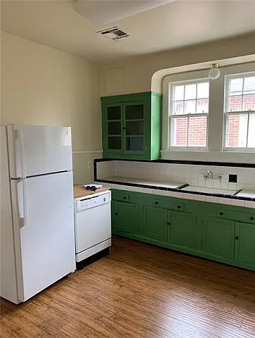 3507 Nashville Ave — Photo 7