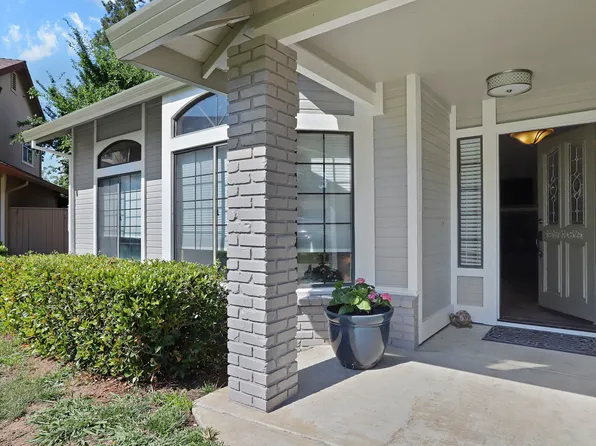 9472 Denholm Ct, Elk Grove, CA 95758