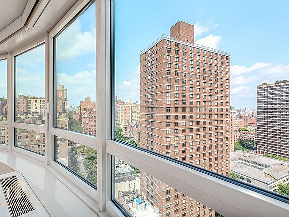 2nd image of 200 E 94th St APT 1915