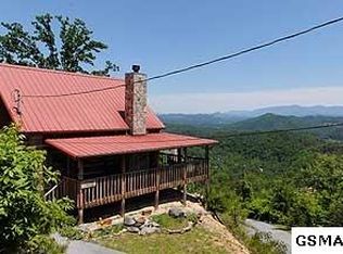 2206 Windswept View Way, Sevierville, TN 37876