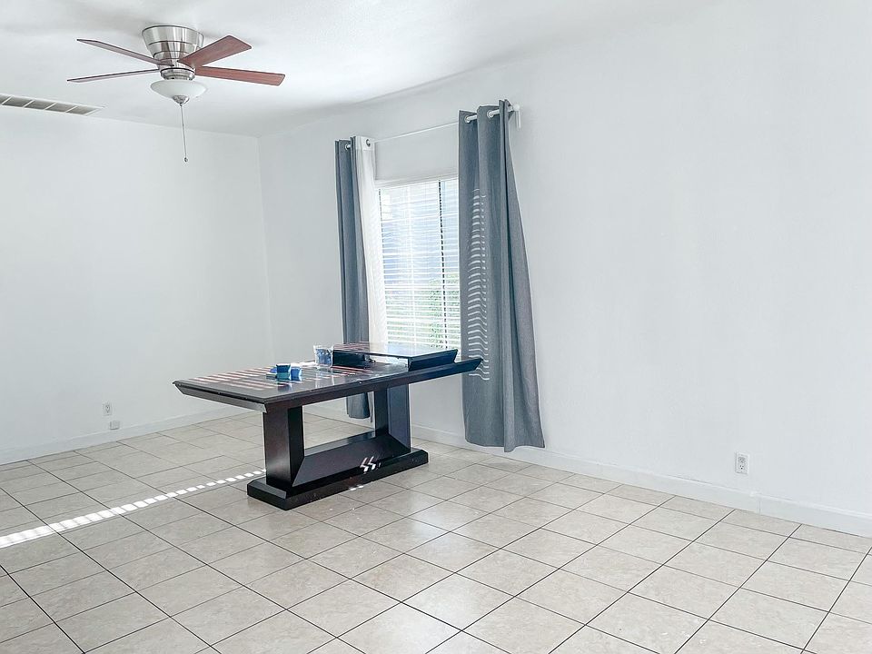 Dining Room/Living Room