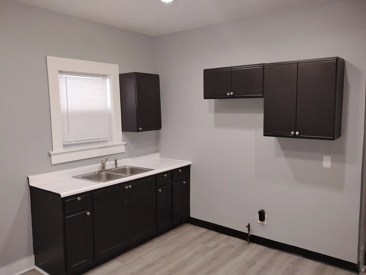 2 bed, 939 sqft, $1,200 — Photo 3