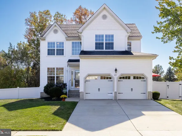 23 Colts Gait Rd, Marlton, NJ 08053