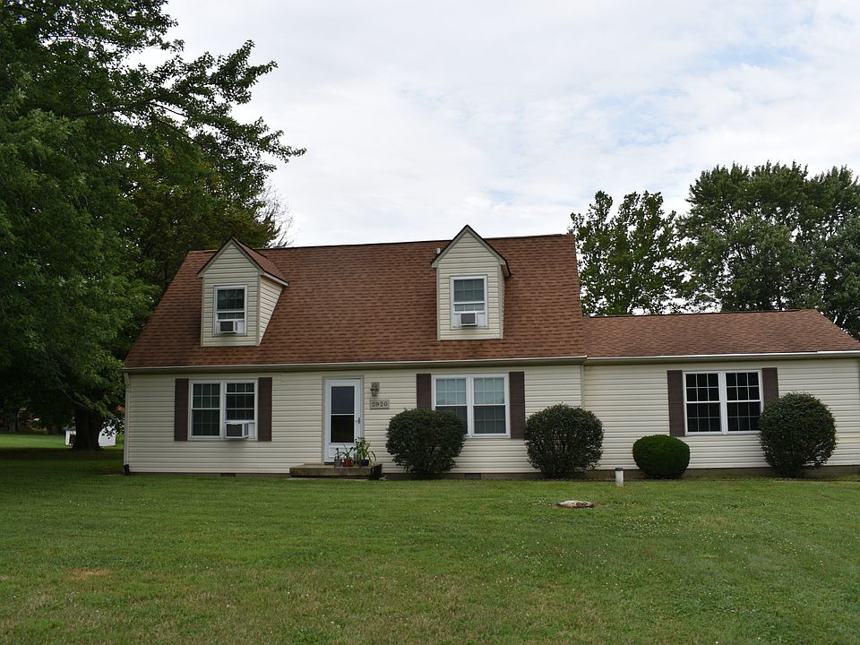 1st image of 2820 E County Road 750 S