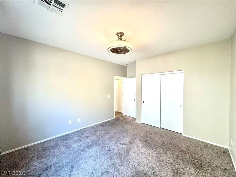 43 Heathrow Lake Ave — Photo 15