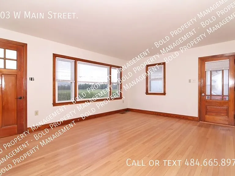 303 W Main St — Photo 10