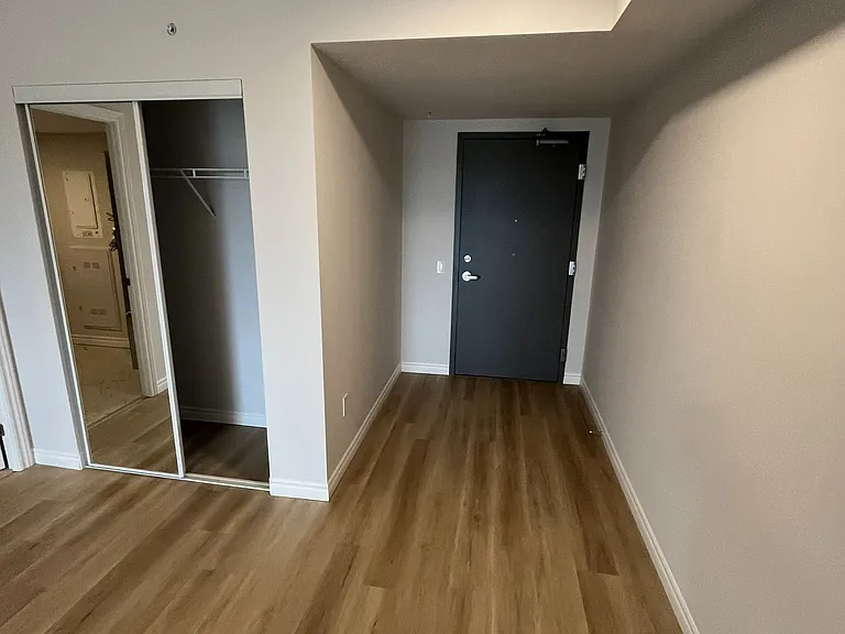 425 Watson Pkwy N #807 — Photo 3