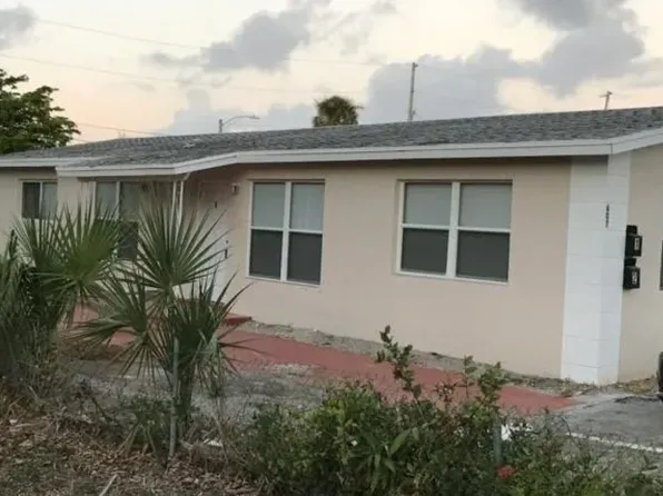 607 14th St APT 1, West Palm Beach, FL 33401