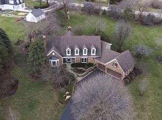 6N984 Canterbury Ct, St Charles, IL 60175