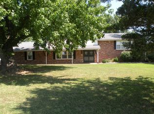 12809 E 54th Hwy, Nevada, MO 64772