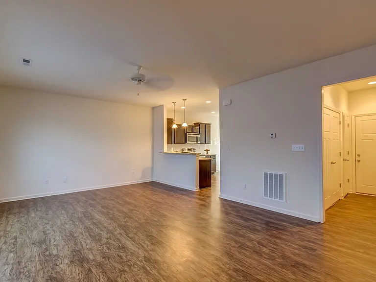 The Townhomes at Glasford Square — Photo 11