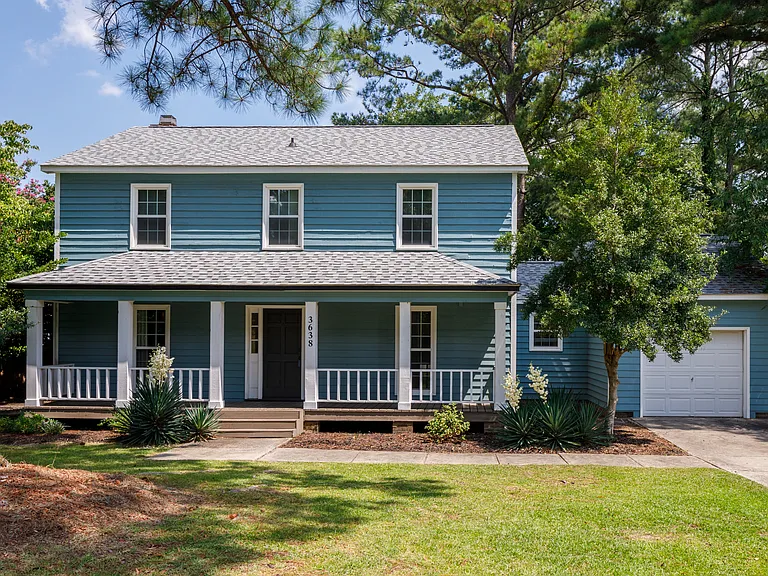 3638 Thorndike Dr — Photo 1