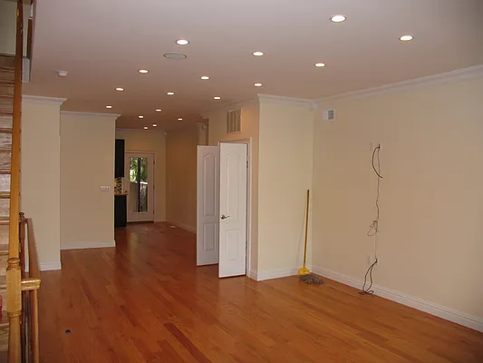 Rented by Rapid Realty Cobble Hill | media 49